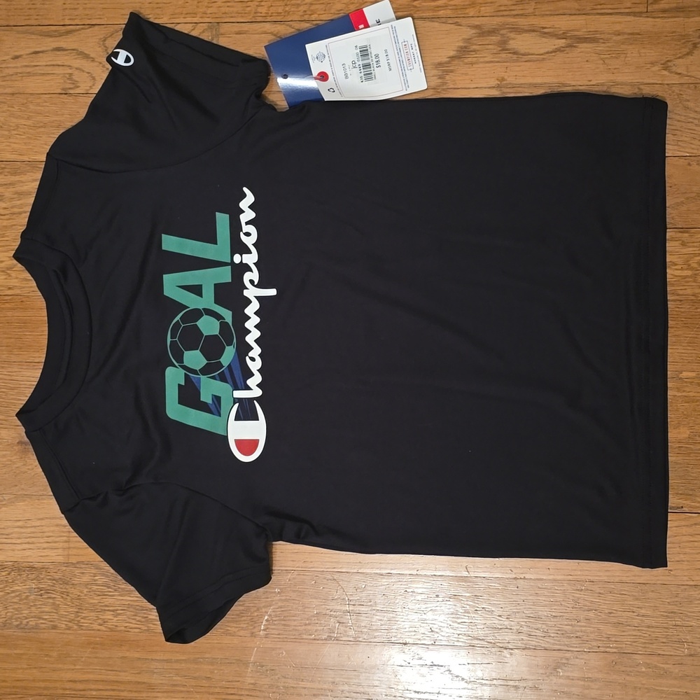 CHAMPION BRAND SIGNATURE BOYS BLACK SHORT SLEEVE SOCCER TEE-SHIRT SIZE SMALL